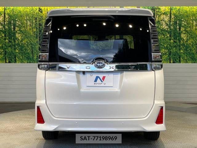 Toyota VOXY 2022-02 343100-16