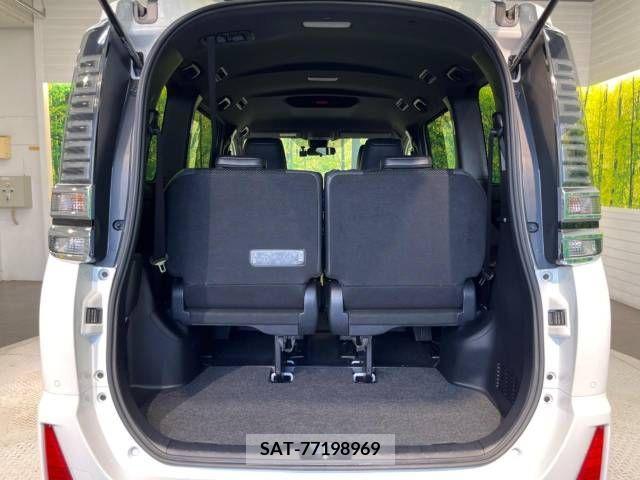 Toyota VOXY 2022-02 343100-11
