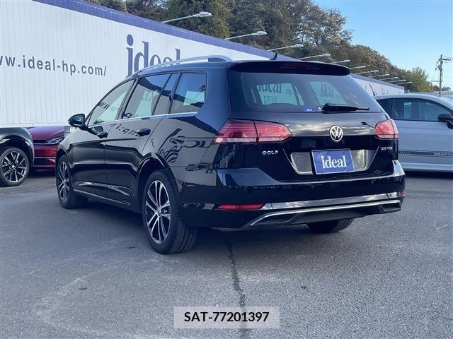 VolksWagen GOLF VARIANT 2020-09 374448-5