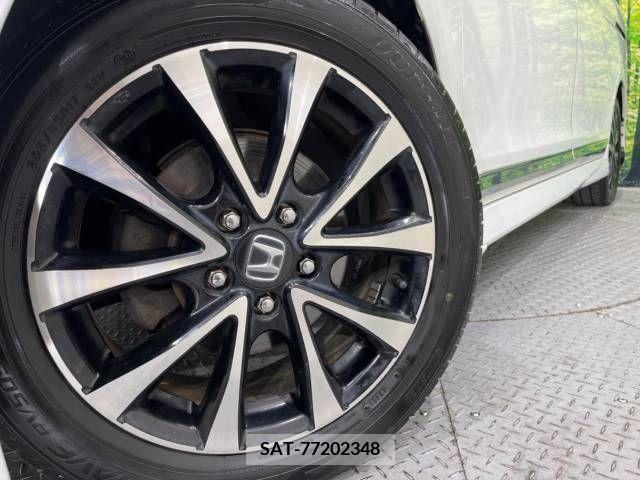 Honda e 2012-06 348666-13