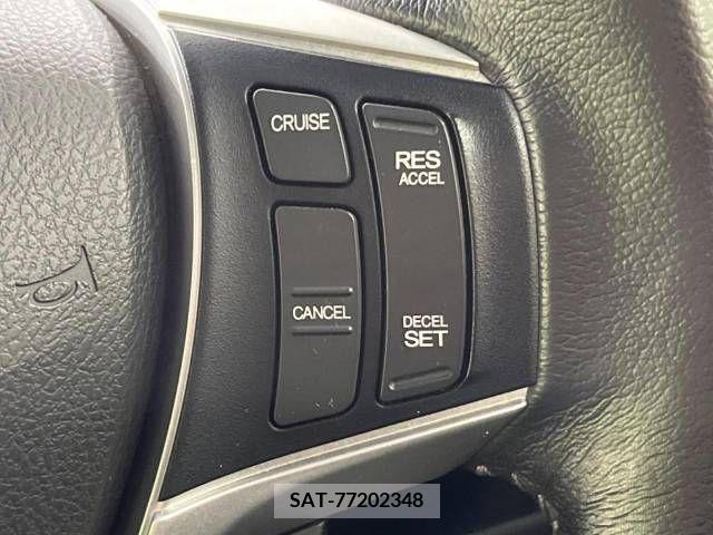 Honda e 2012-06 348666-5