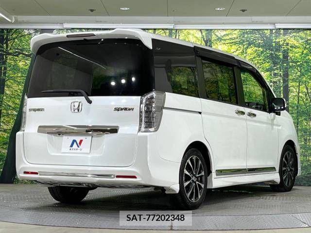 Honda e 2012-06 348666-18