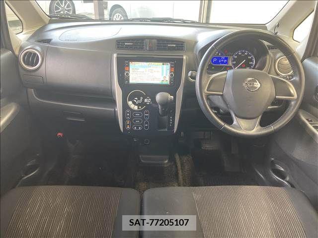 Nissan DAYZ 2015-02 266445-14
