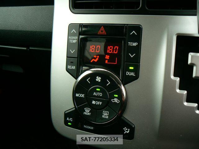 Toyota VOXY 2011-01 288989-11
