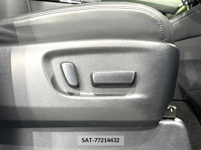 Toyota ALPHARD 2021-06 299675-7