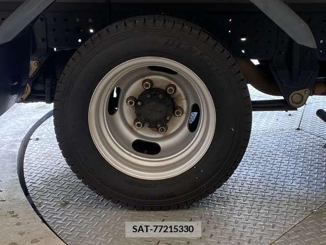 Mitsubishi CANTER 2012-03 371724-17