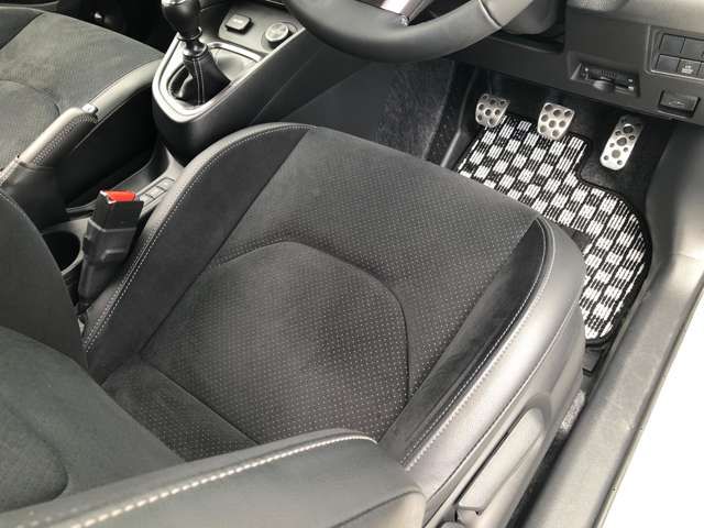 Toyota YARIS 2021-03 180873-15