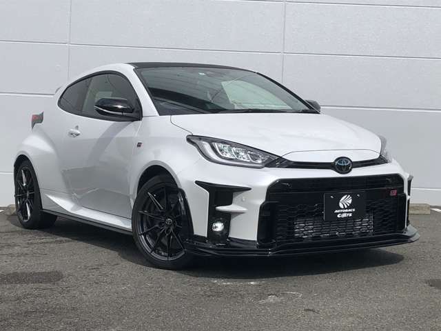 Toyota YARIS 2021-03 180873-5