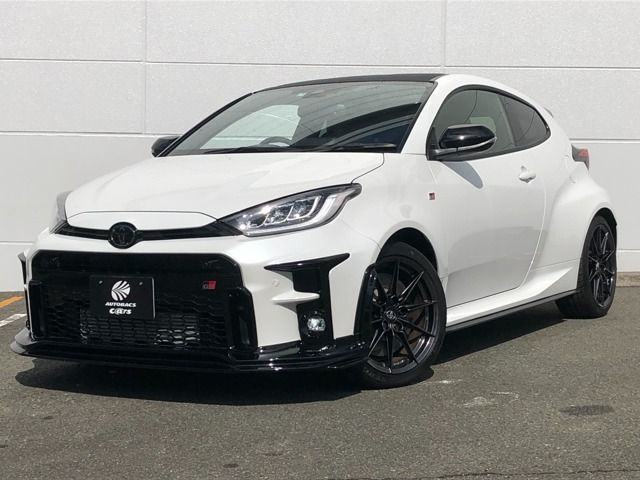 Toyota YARIS 2021-03 180873-0