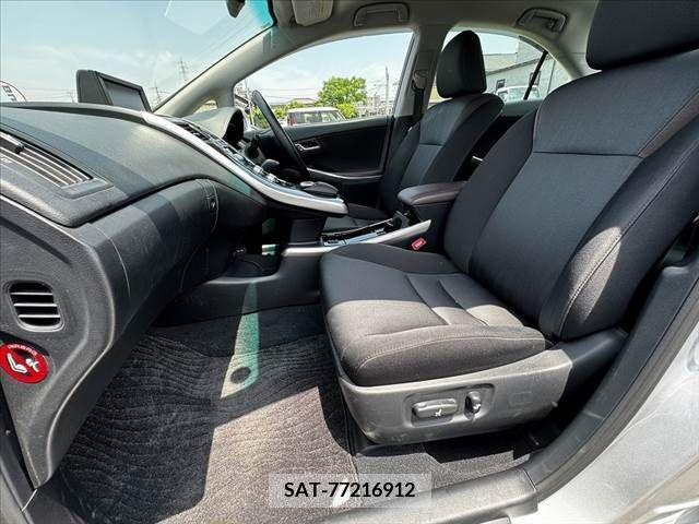 Toyota SAI 2015-04 284979-16