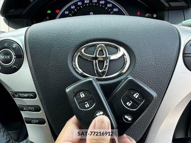 Toyota SAI 2015-04 284979-20