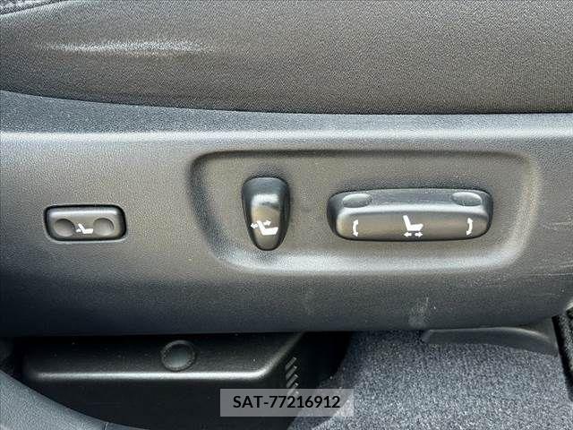 Toyota SAI 2015-04 284979-26