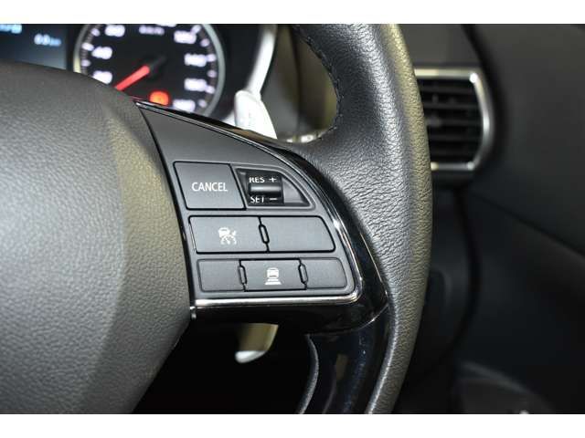Mitsubishi ECLIPSE CROSS 2018-07 2568-14