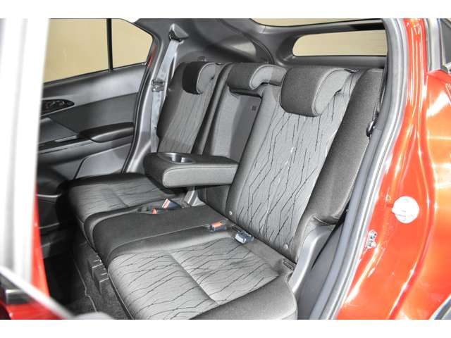 Mitsubishi ECLIPSE CROSS 2018-07 2568-9
