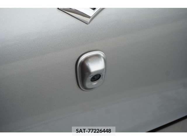 Suzuki SWIFT 2018-08 343411-15