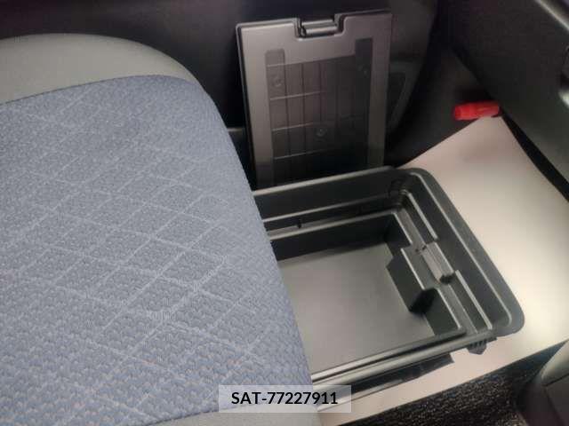 Nissan ROOX 2021-02 218694-11
