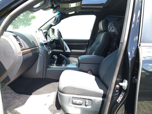 Toyota LAND CRUISER 2020-07 23122-22
