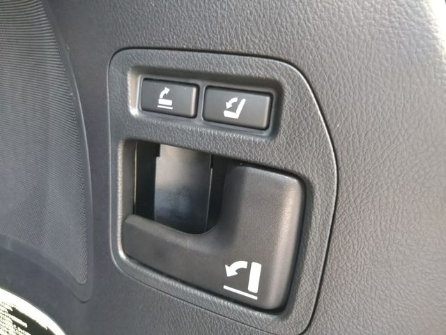 Toyota LAND CRUISER 2020-07 23122-26