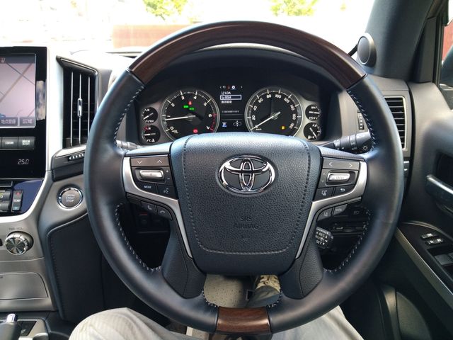 Toyota LAND CRUISER 2020-07 23122-12