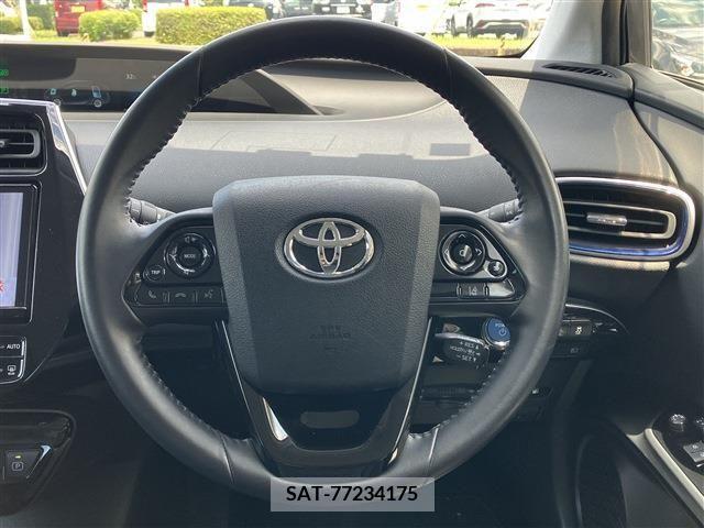 Toyota PRIUS 2019-02 366598-20