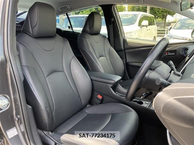 Toyota PRIUS 2019-02 366598-7