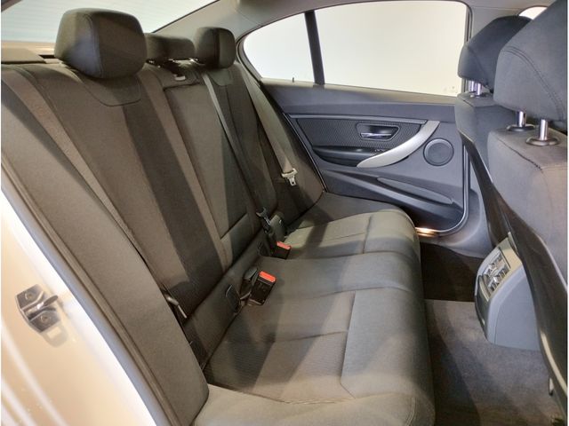 Bmw 3 SERIES 2016-07 8060-11
