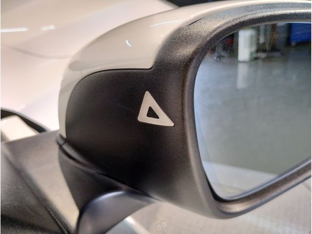 Bmw 3 SERIES 2016-07 8060-28
