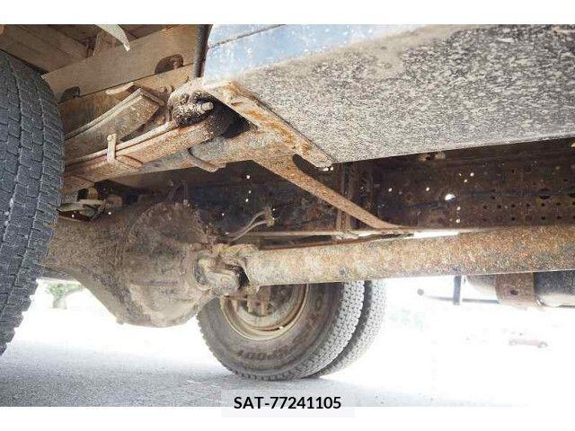 Isuzu FORWARD 2010-03 302745-27