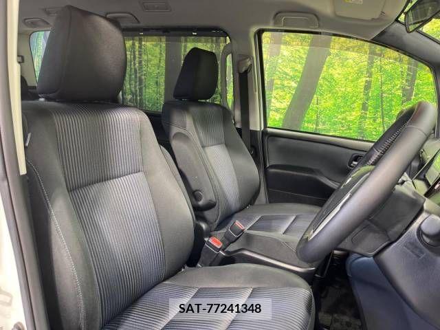 Toyota NOAH 2016-04 321474-8