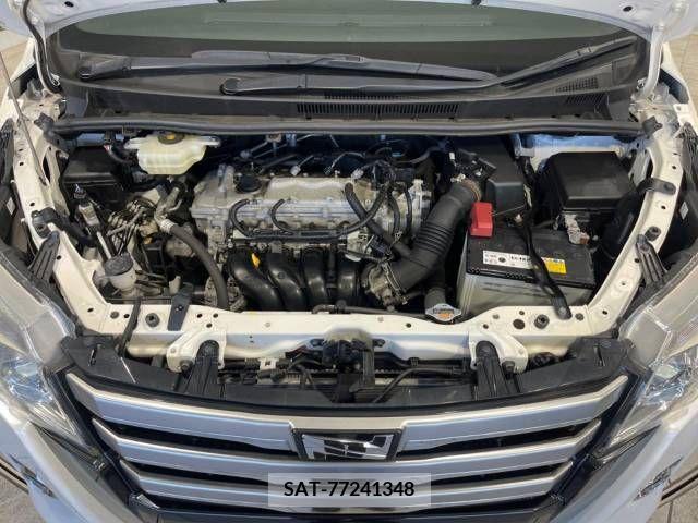 Toyota NOAH 2016-04 321474-19