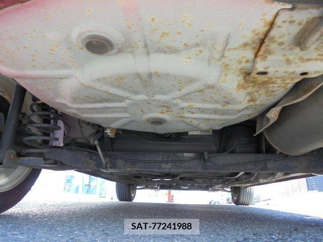 Mazda VERISA 2012-03 208947-28