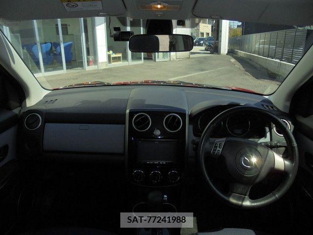 Mazda VERISA 2012-03 208947-1