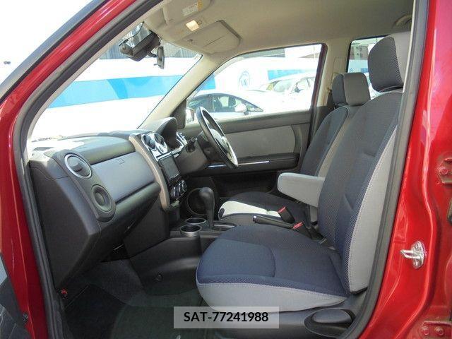 Mazda VERISA 2012-03 208947-9