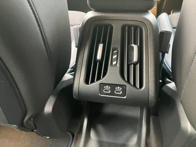 Bmw 2 SERIES 2022-07 185733-13