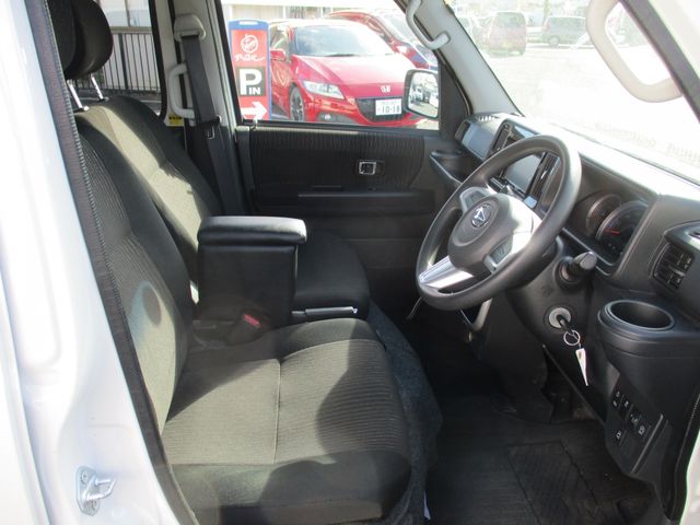 Daihatsu ATRAI WAGON 2018-08 183017-9
