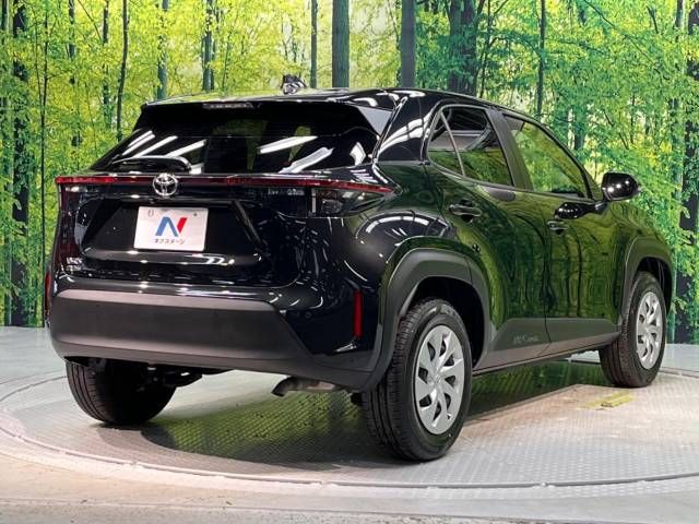 Toyota YARIS CROSS 2023-03 184516-17