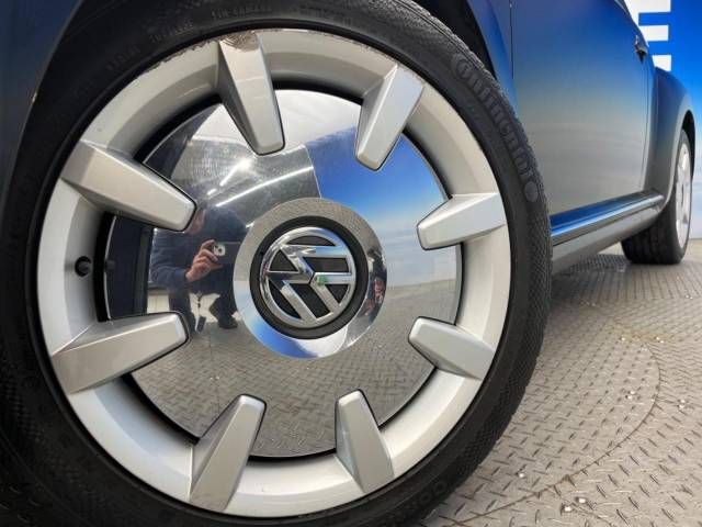 VolksWagen THE BEETLE 2014-11 25587-14