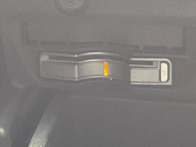 VolksWagen THE BEETLE 2014-11 25587-5