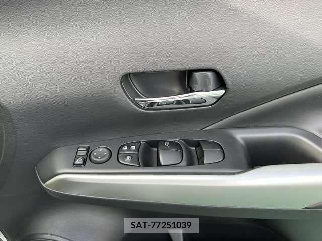 Nissan KICKS 2021-01 347103-12