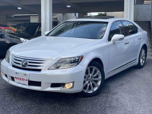 Lexus LS 2011-09 10587-0