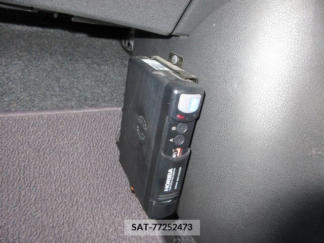 Nissan NOTE 2016-03 327117-21