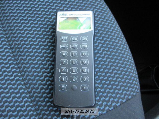Nissan NOTE 2016-03 327117-22