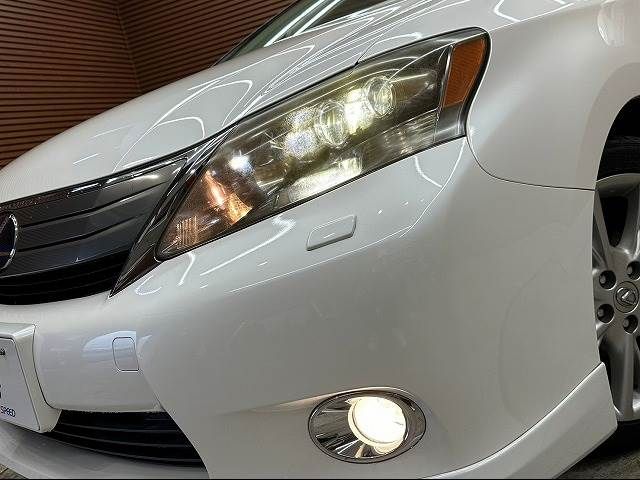 Lexus HS 2009-10 28492-16