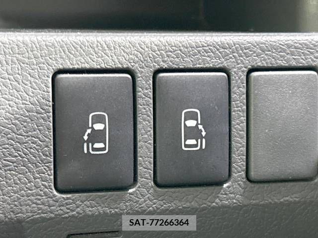Toyota NOAH 2009-01 279543-4