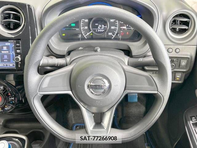 Nissan NOTE 2019-01 280107-11