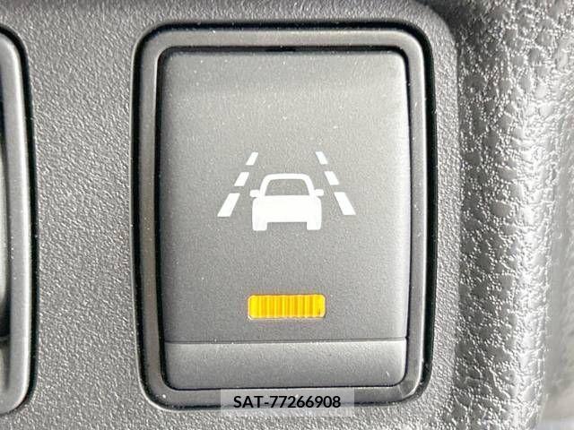Nissan NOTE 2019-01 280107-7