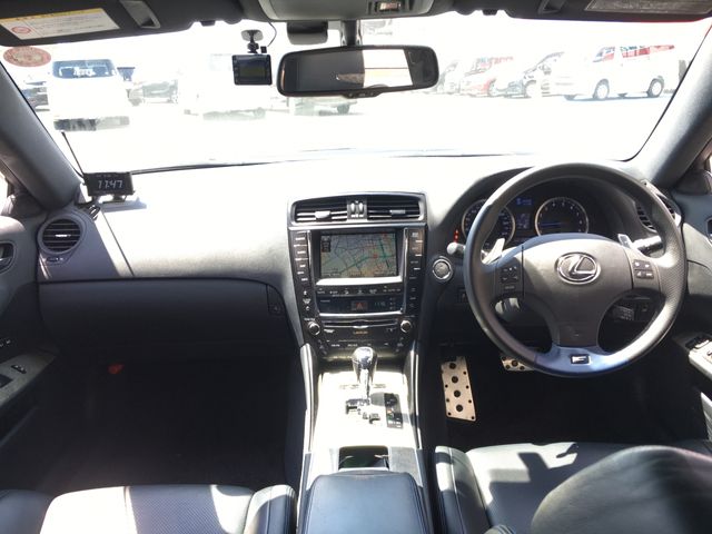Lexus IS F 2010-03 10814-5