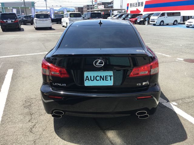 Lexus IS F 2010-03 10814-4