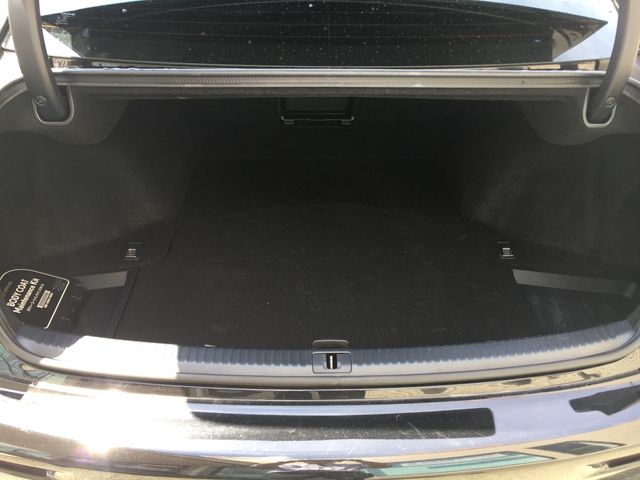Lexus IS F 2010-03 10814-12