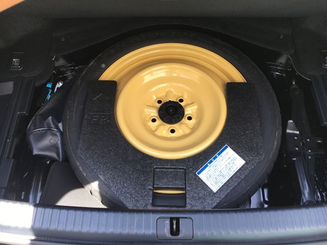 Lexus IS F 2010-03 10814-14